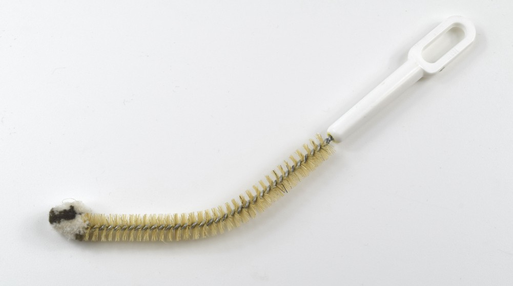 Tracheostomy tube brush